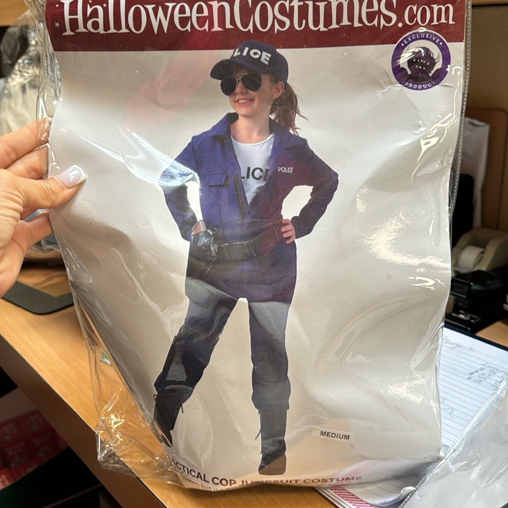 Child medium cop costume